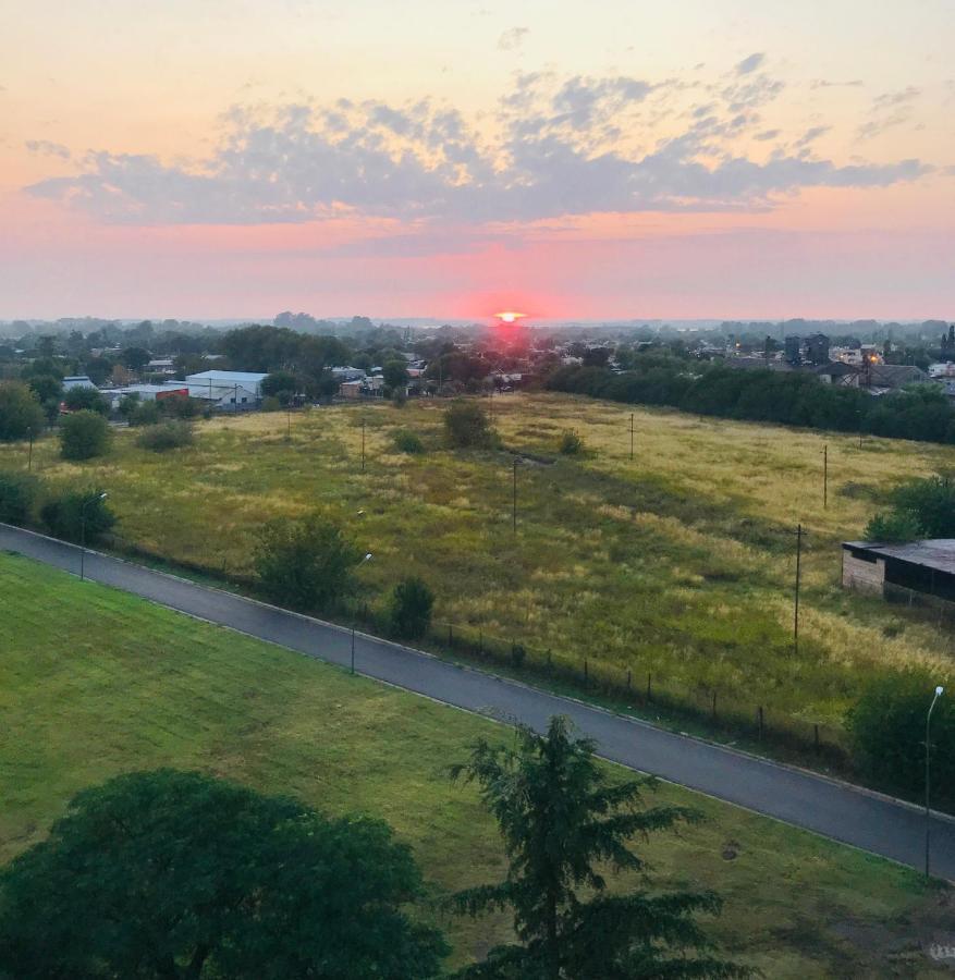 Amanecer Rent - Tu Hogar! Amplio Y Luminoso Con Desayuno Apartment *